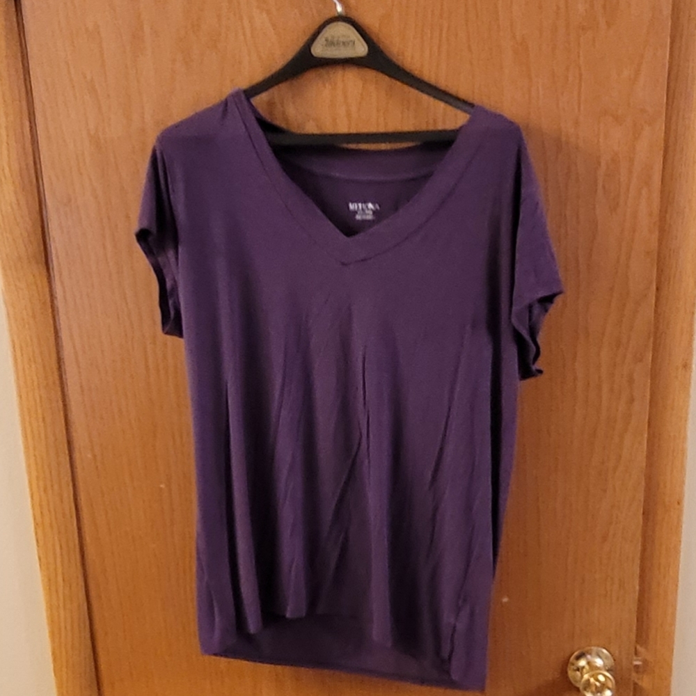Women's Top